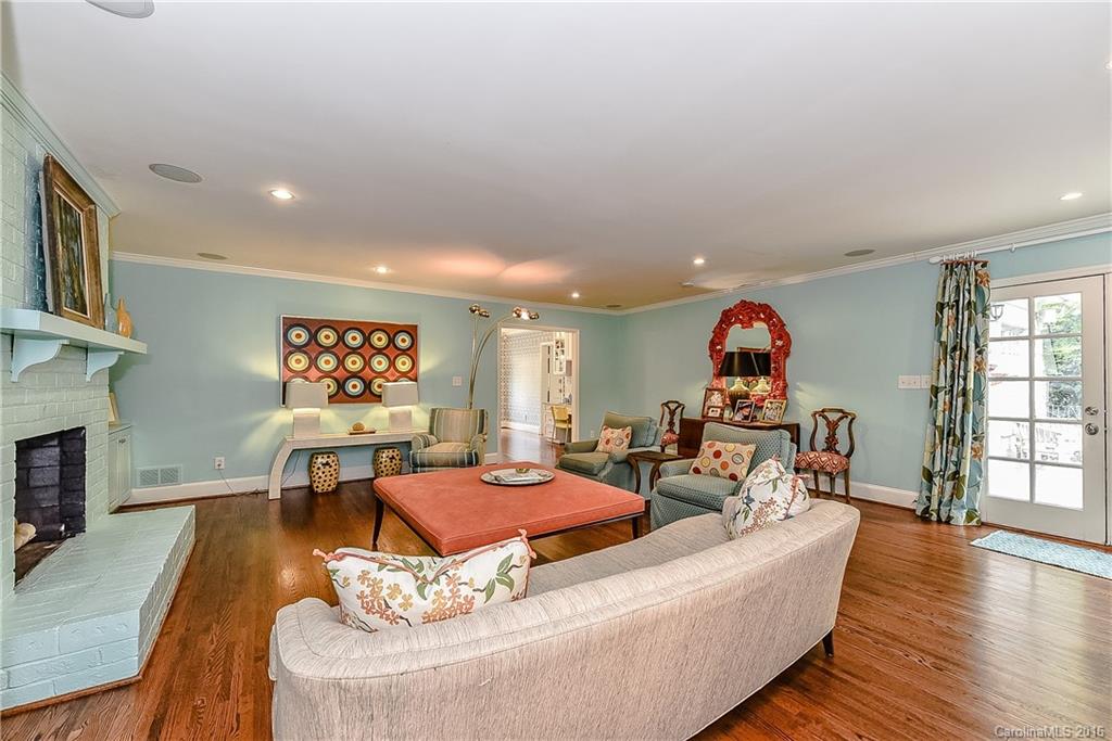 3022 Ferncliff Road Charlotte, NC 28211 - Photo 5 of 24 Gallery Image 5