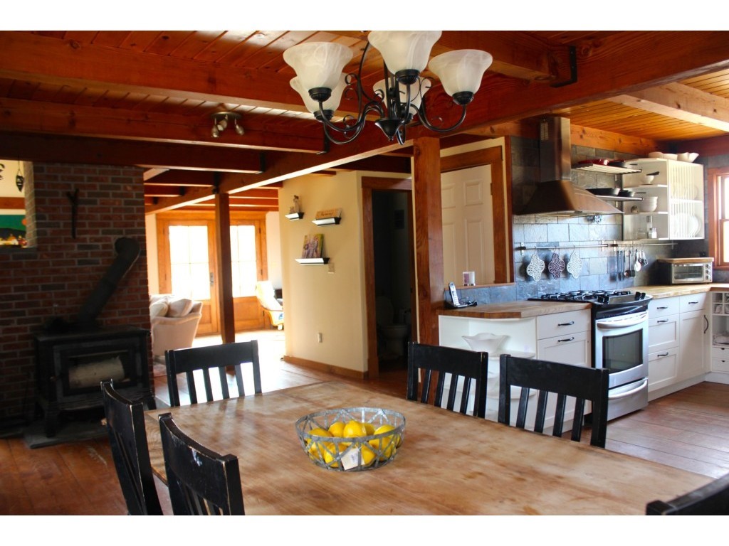 134 3 Mile Road Hanover, NH 03750 - Photo 4 of 25