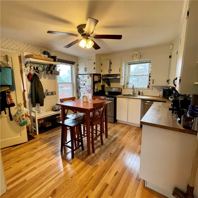 9 Wasaga Road Pawtucket, RI 02861 - Photo 2 of 10 Gallery Image 2