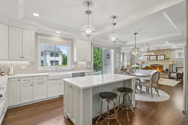 $1,559,000 | 757 Saylor Avenue, Elmhurst, IL 60126