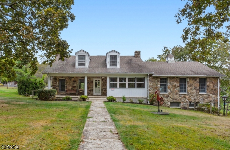 87 Glen Road Sussex, NJ 07461 - Photo 1 of 40