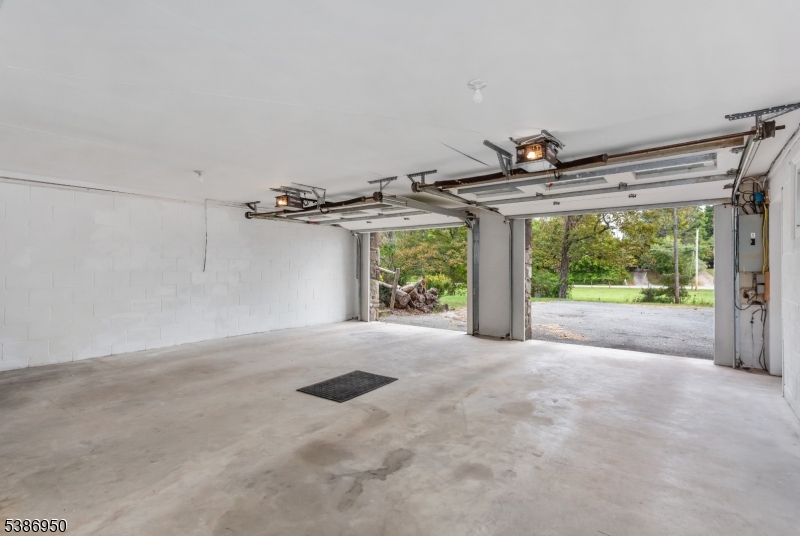 87 Glen Road Sussex, NJ 07461 - Photo 27 of 40