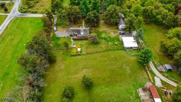 $3,200 | 87 Glen Road, Sussex, NJ 07461