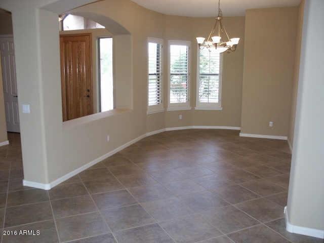 18396 West Piedmont Road Goodyear, AZ 85338 - Photo 4 of 56