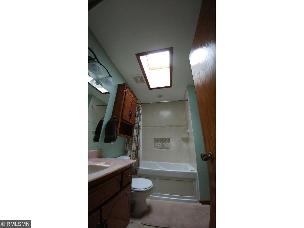 5570 Pascal Street Shoreview, MN 55126 - Photo 14 of 24 Gallery Image 14