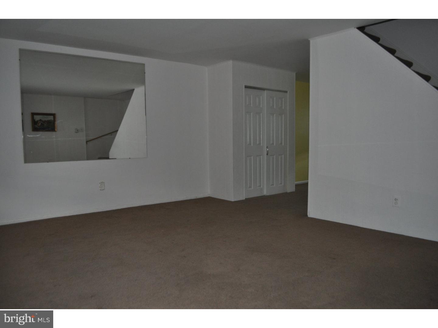 12710 Minden Road Philadelphia, PA 19154 - Photo 5 of 20