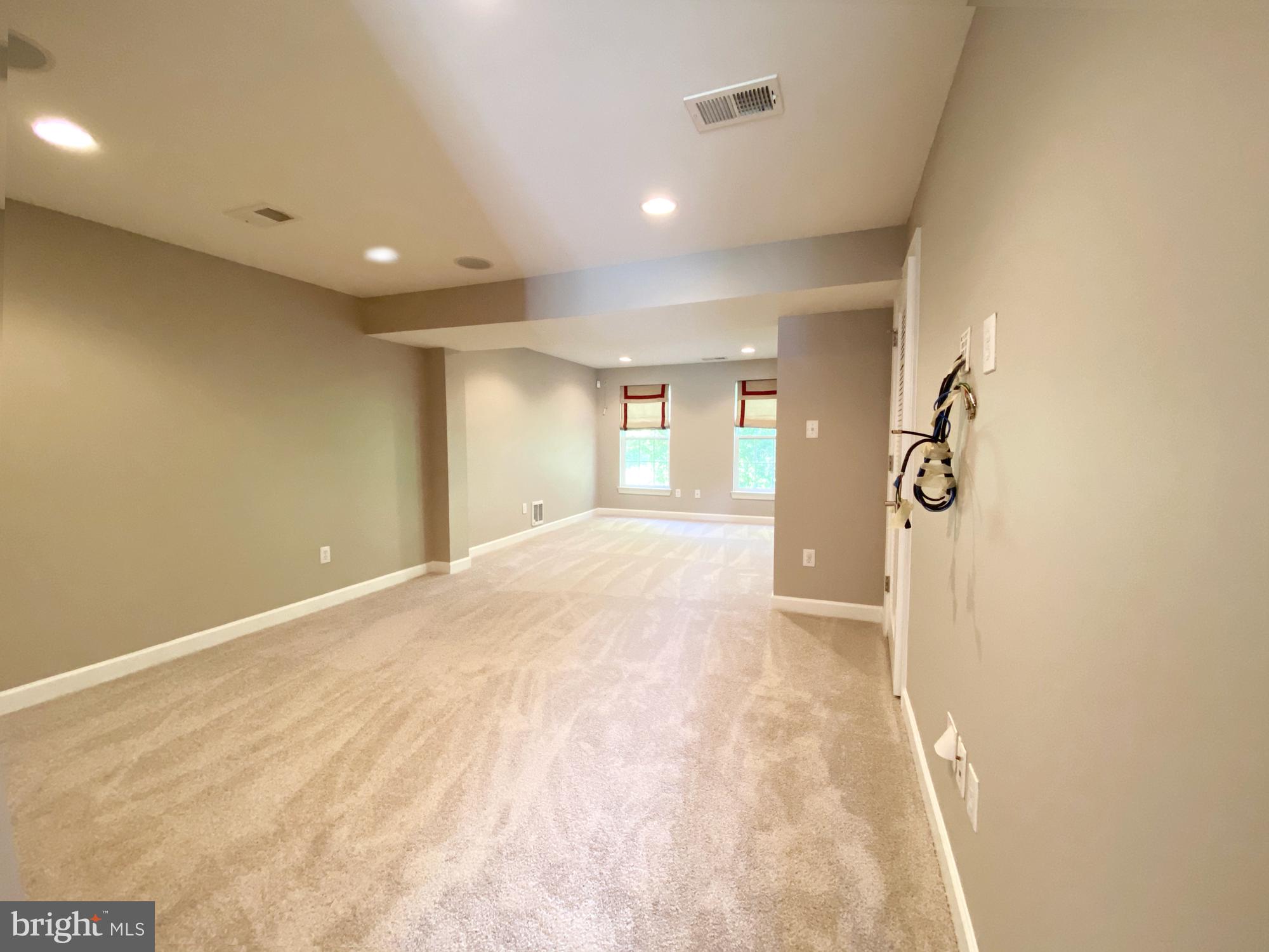 68 River Lane Riverside, NJ 08075 - Photo 5 of 39