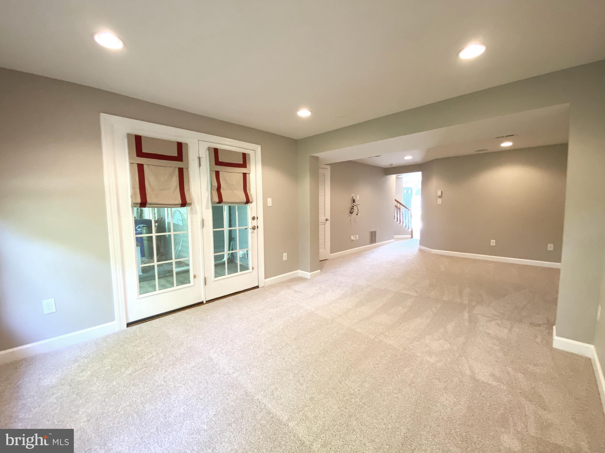 68 River Lane Riverside, NJ 08075 - Photo 8 of 39