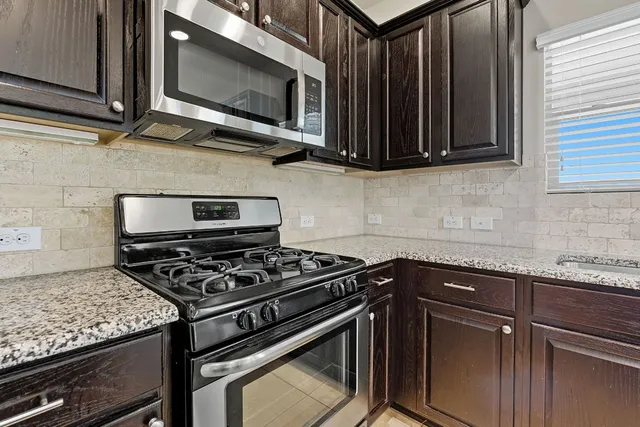 $2,250 | 2412 Republic Trail Boulevard, Leander, TX 78641