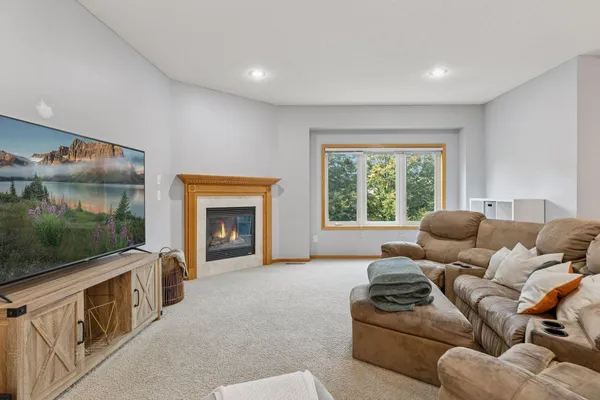 $314,900 | 303 Oak Street, Prescott, WI 54021