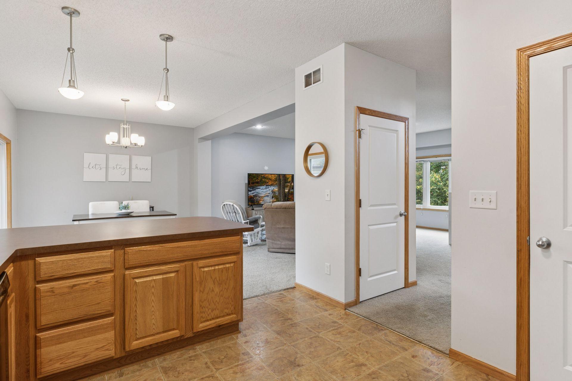 303 Oak Street Prescott, WI 54021 - Photo 6 of 33