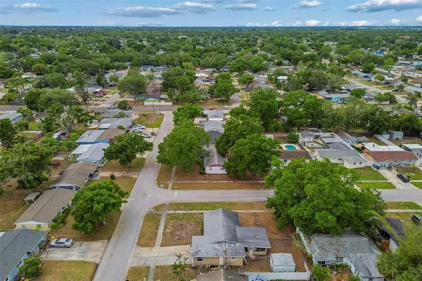 $250,000 | 5097 88th Avenue North, Pinellas Park, FL 33782