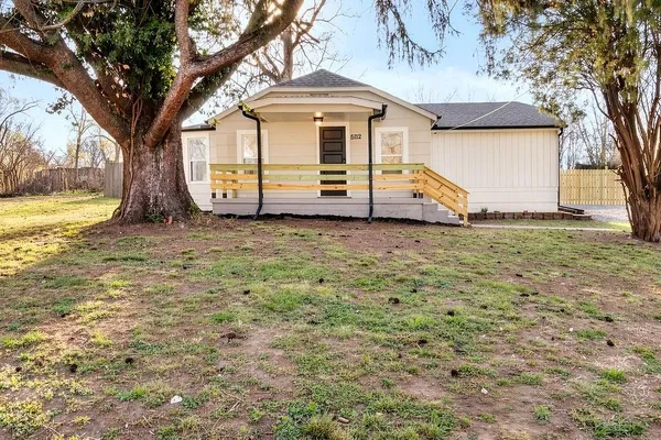 $250,000 | 5112 Rinker Road, Kansas City, MO 64129