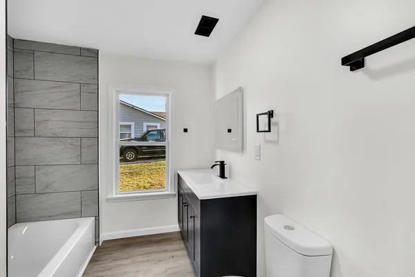 $250,000 | 5112 Rinker Road, Kansas City, MO 64129
