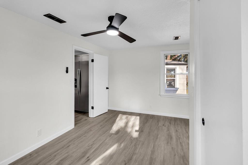 5112 Rinker Road Kansas City, MO 64129 - Photo 29 of 41