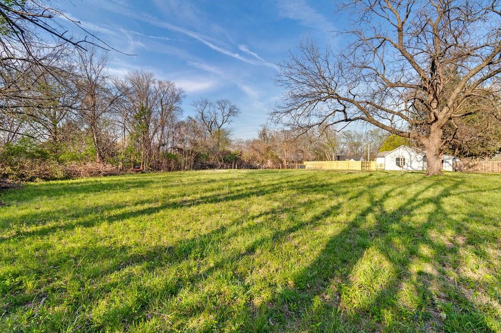 5112 Rinker Road Kansas City, MO 64129 - Photo 31 of 41