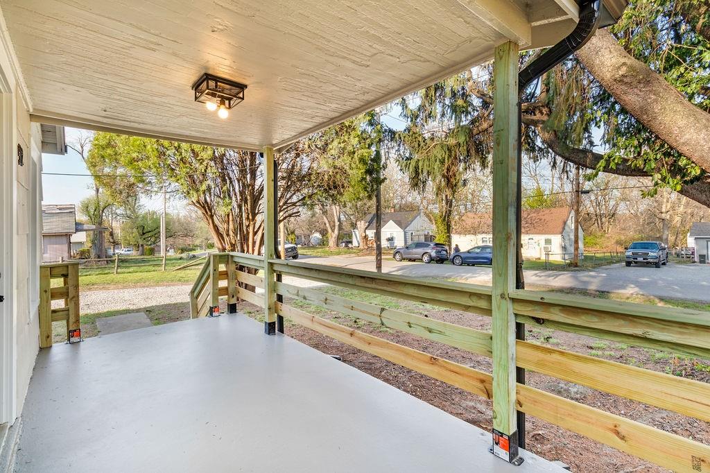 5112 Rinker Road Kansas City, MO 64129 - Photo 5 of 41