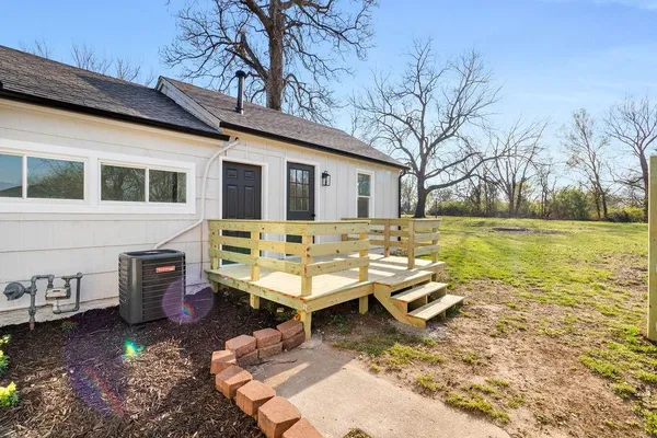 $250,000 | 5112 Rinker Road, Kansas City, MO 64129