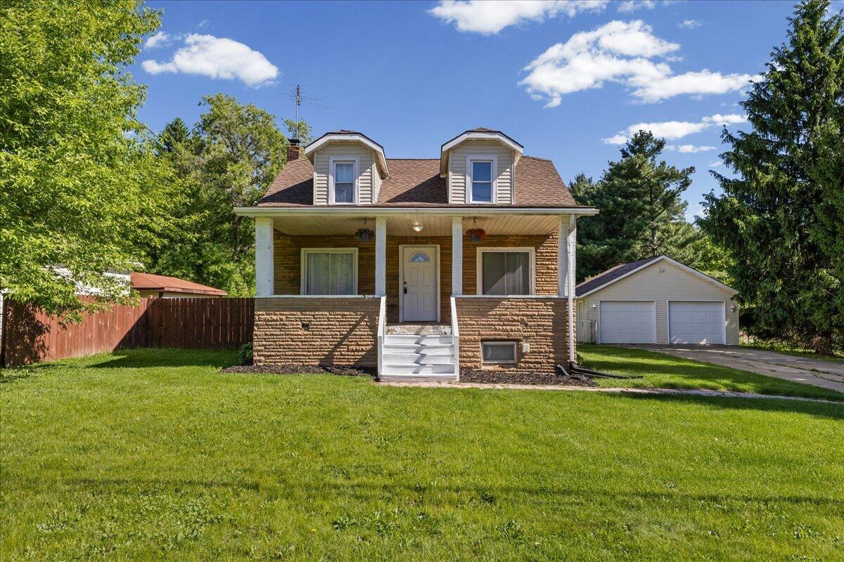 1049 Collier Road Auburn Hills, MI 48326 - Photo 1 of 36 03-IMG_4965_web