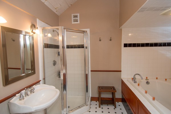 22 Training Field Road Wayland, MA 01778 - Photo 15 of 26