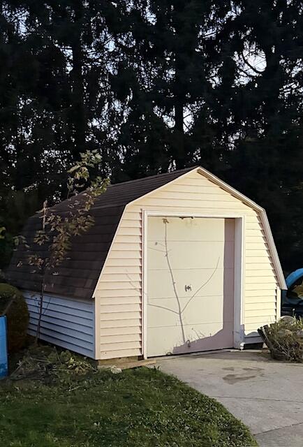 4327 Pier Road Benton Harbor, MI 49022 - Photo 21 of 35 IMG_3439