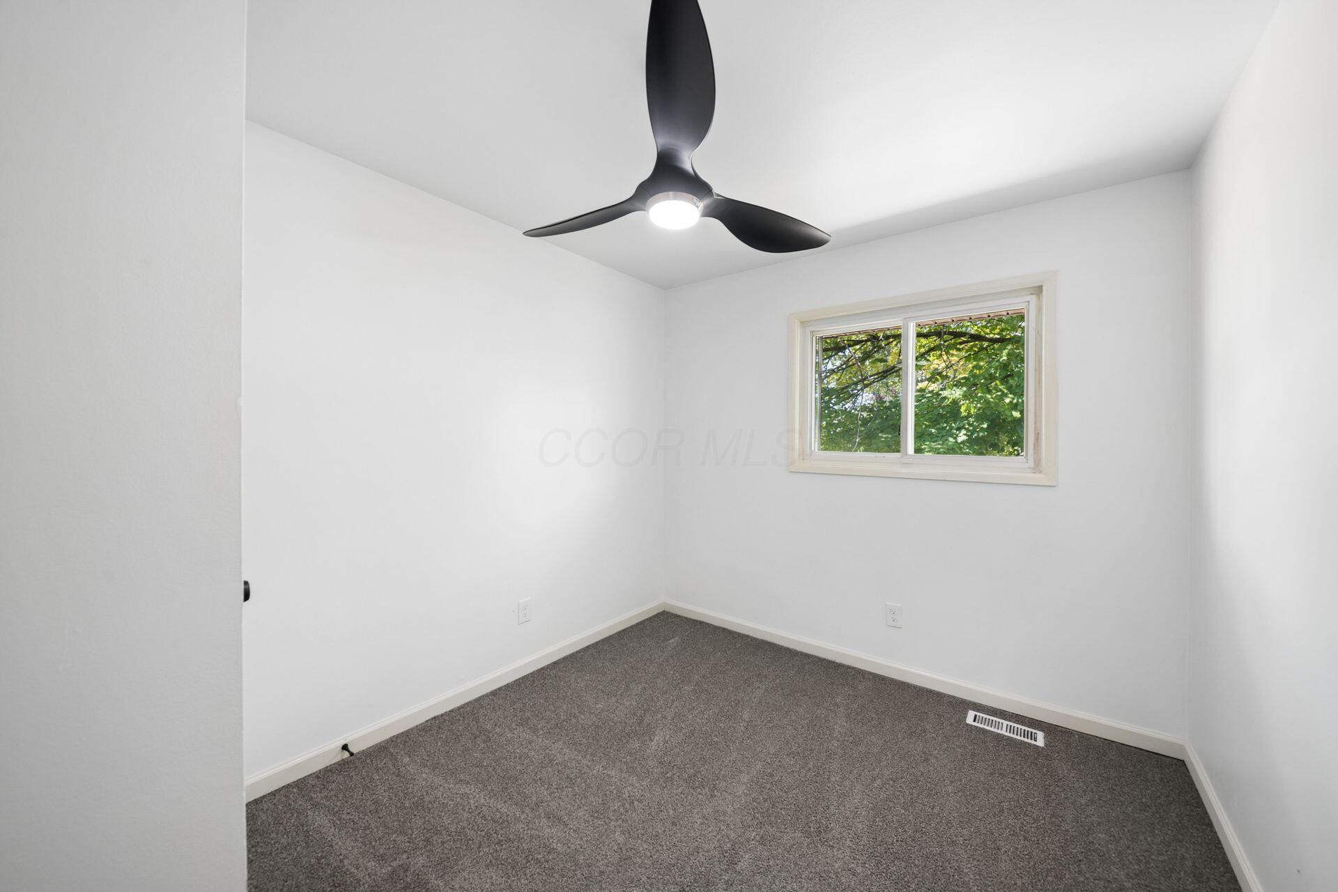 1888 Woodcrest Road Columbus, OH 43232 - Photo 34 of 61 029_8d_L 1888 Woodcrest Rd121
