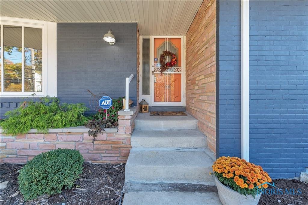 3155 River Road Toledo, OH 43614 - Photo 4 of 50 Gallery Image 4