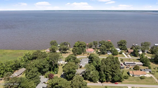 $2,000 | 592 Arnolds Beach Road, Roper, NC 27970