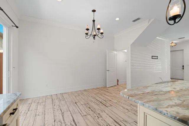 $425,000 | 995 Airport Road, Unit 25, Destin, FL 32541