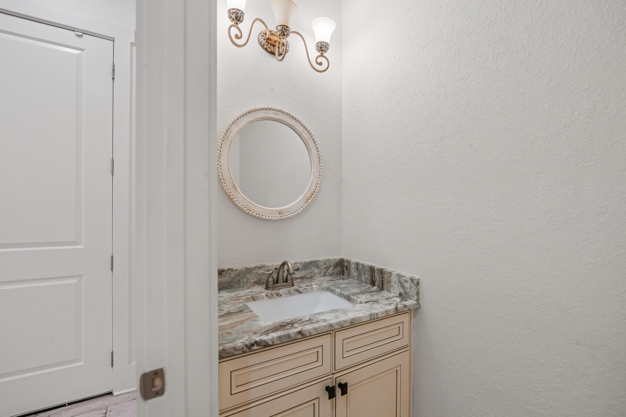 995 Airport Road, Unit 25 Destin, FL 32541 - Photo 24 of 54 995 Airport #25 MLS 31