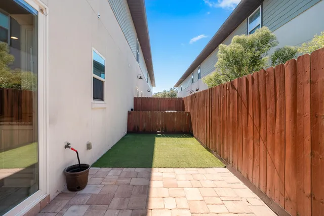 $425,000 | 995 Airport Road, Unit 25, Destin, FL 32541