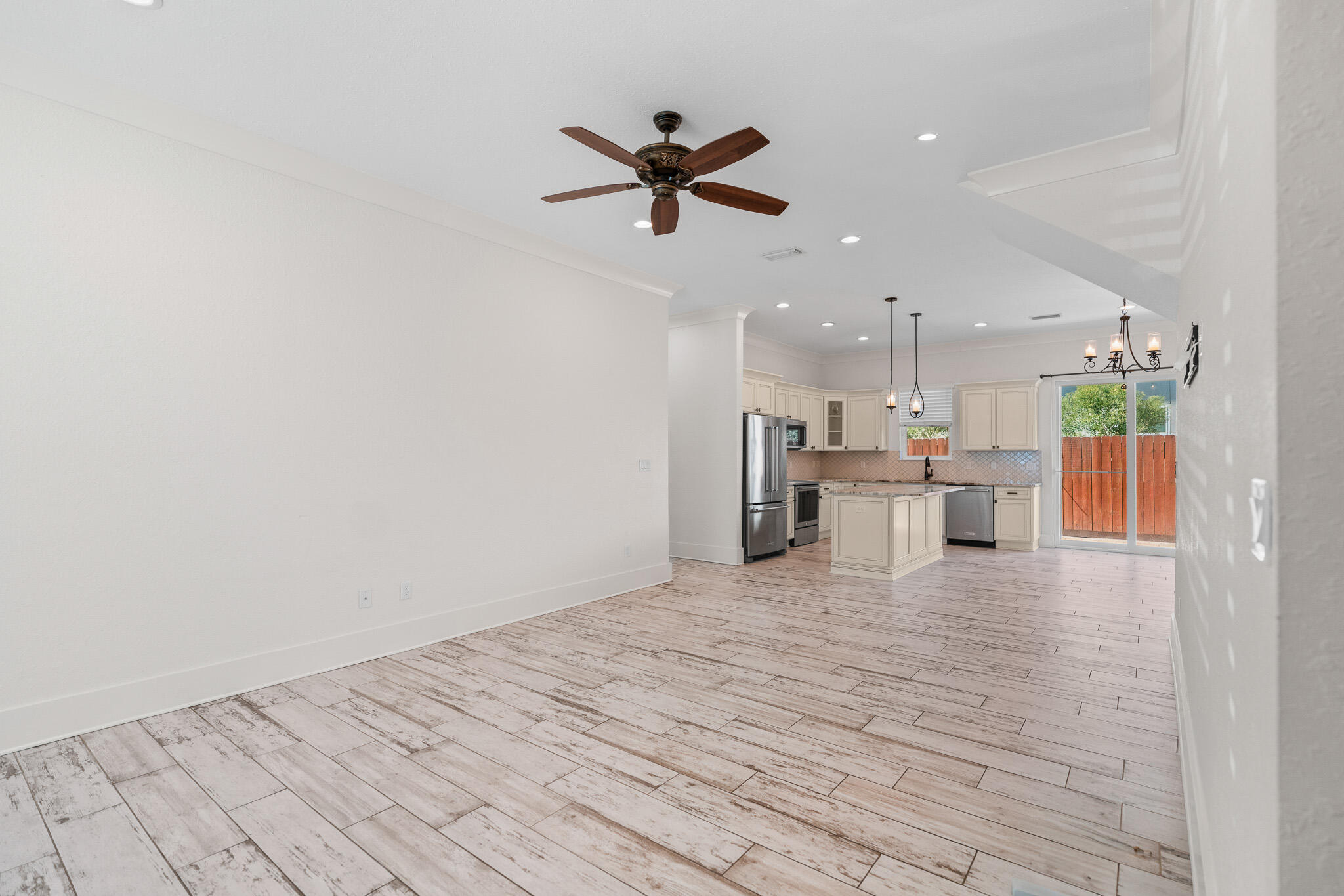 995 Airport Road, Unit 25 Destin, FL 32541 - Photo 7 of 54 995 Airport #25 MLS 14