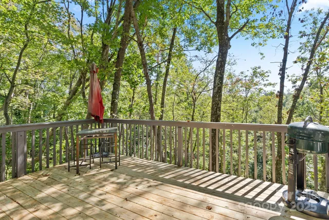 $439,500 | 28 Foxberry Drive, Arden, NC 28704