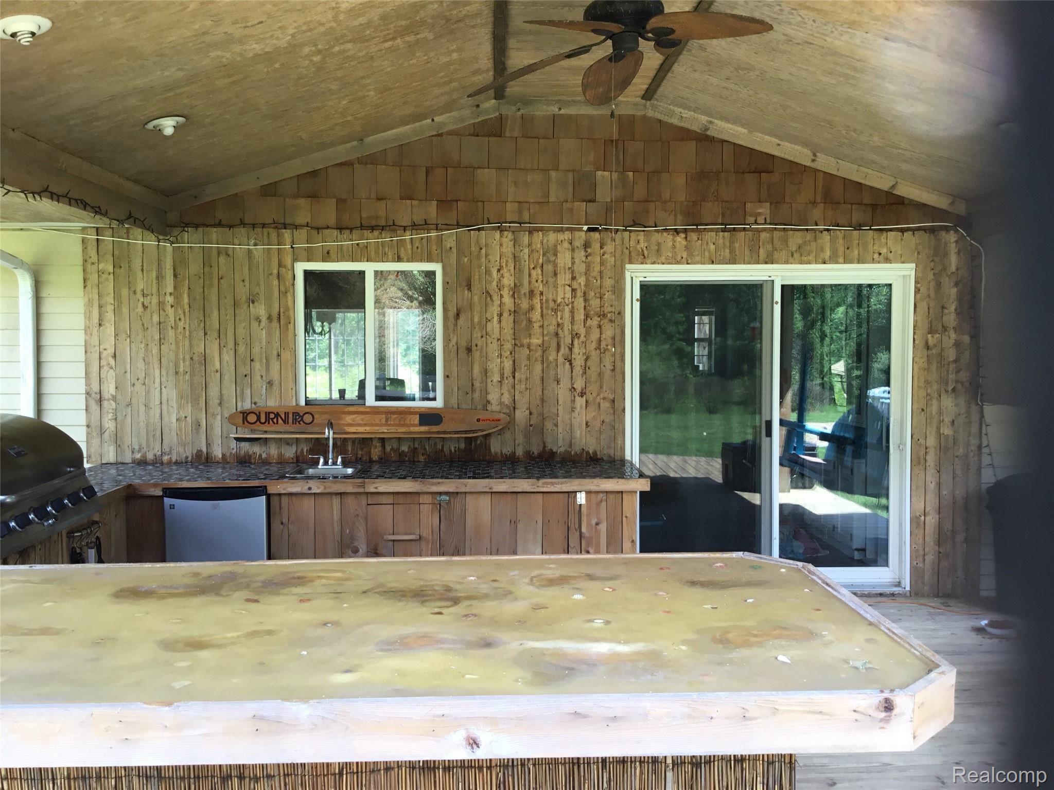 10236 West Sober Road Perry, MI 48872 - Photo 18 of 75 9443E286-0385-4B41-A323-90081152A4B6.jpeg