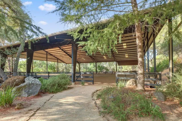 $3,990,000 | 5001 Auburn Folsom Road, Loomis, CA 95650
