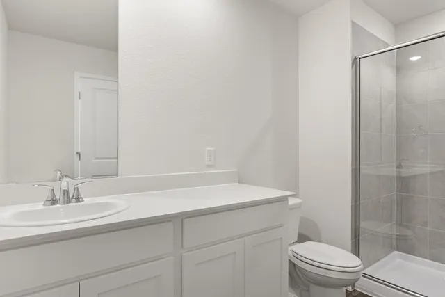 $2,000 | 12811 Village Spun Plaza, Buda, TX 78610