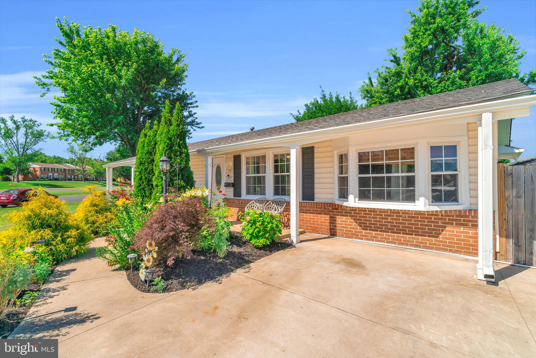 101 West Beech Road Sterling, VA 20164 - Photo 1 of 36