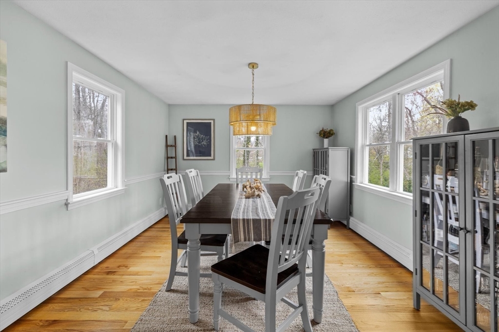 184 Booth Hill Road Scituate, MA 02066 - Photo 7 of 24