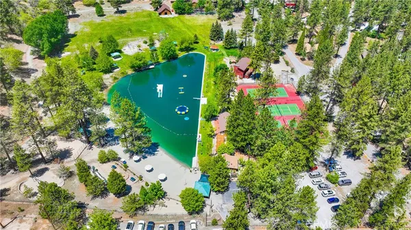 $410,000 | 1056 Eagle Road, Wrightwood, CA 92397