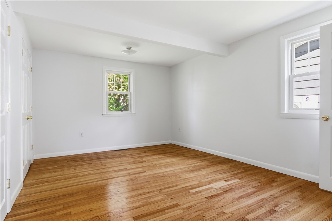 244 Williams Street Cumberland, RI 02864 - Photo 21 of 33