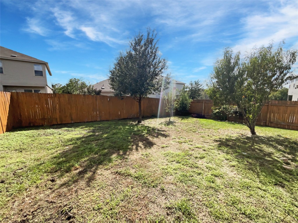 5709 Southerner Way Austin, TX 78747 - Photo 23 of 26 View of fenced backyard