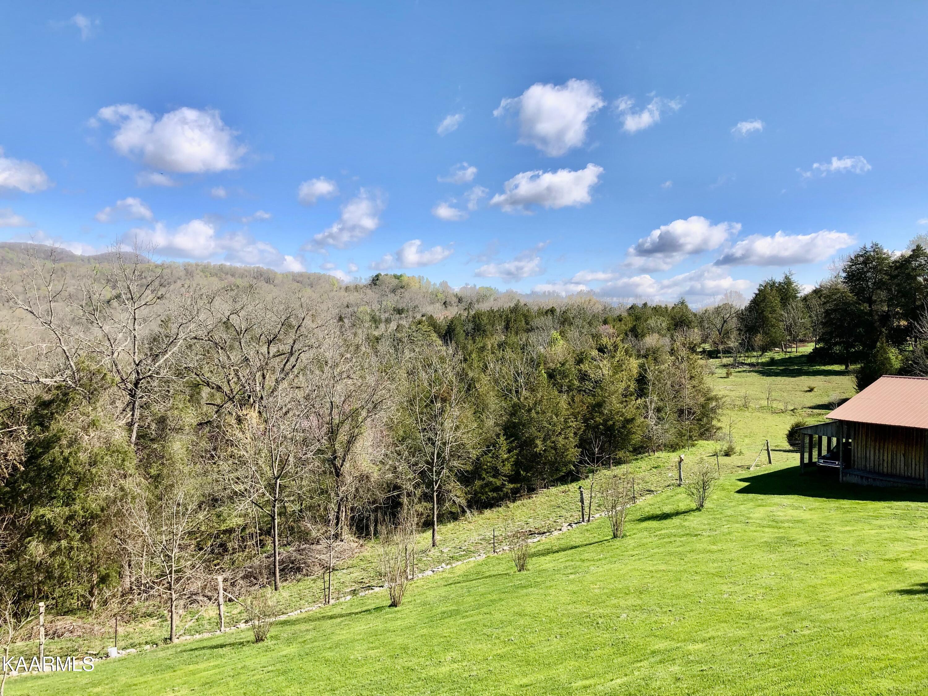 208 Bug Hole Road Cumberland Gap, TN 37724 - Photo 55 of 60 62