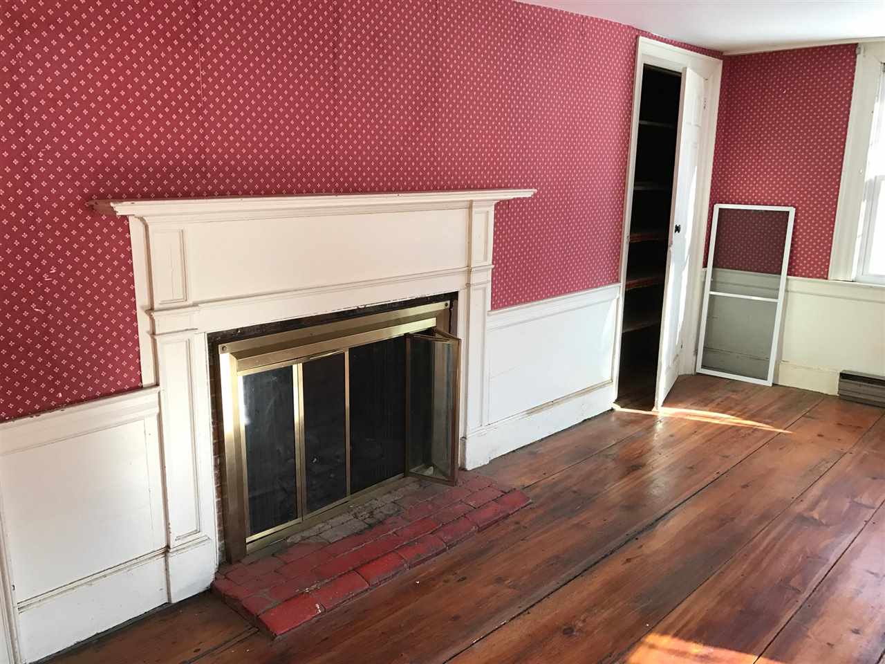 50 North Shore Road Derry, NH 03038 - Photo 11 of 12