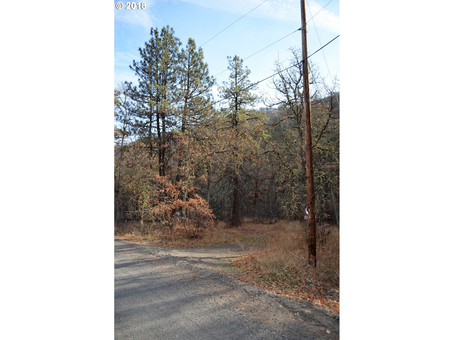 5340 Upper 5 Mile Road The Dalles, OR 97058 - Photo 7 of 23 Gallery Image 7