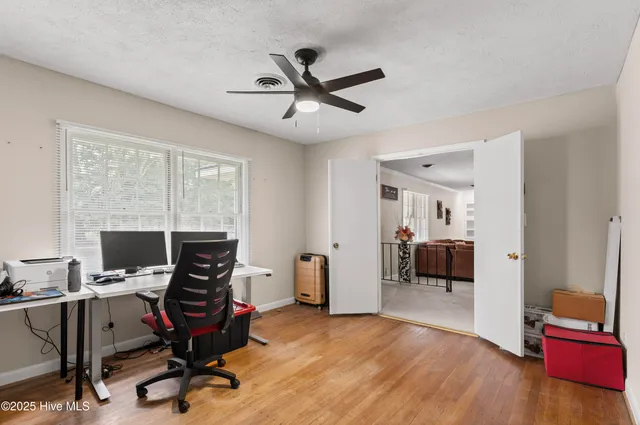 $334,500 | 114 West Murray Street, Wallace, NC 28466