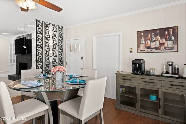 $334,500 | 114 West Murray Street, Wallace, NC 28466