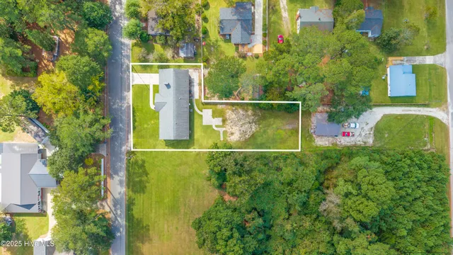 $334,500 | 114 West Murray Street, Wallace, NC 28466