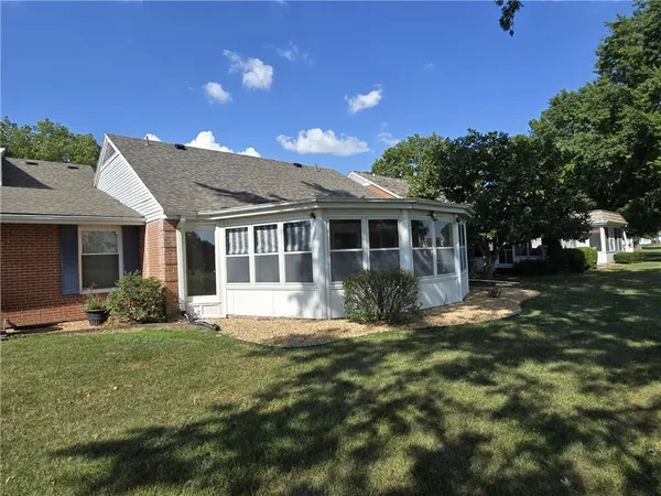 $247,500 | 1006 East Palmer Place, Clinton, MO 64735