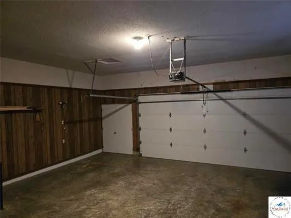 $247,500 | 1006 East Palmer Place, Clinton, MO 64735
