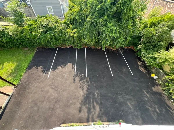 $3,400 | 132 Buttonwood Street, Unit 1, Boston, MA 02125